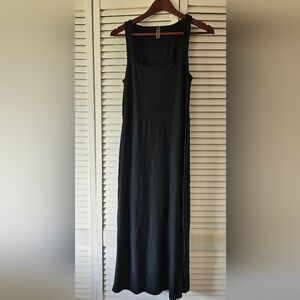 Beyond Yoga Classic Black Sleeveless Maxi Dress
